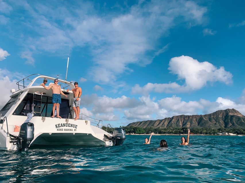 Oahu: Honolulu Private Catamaran Cruise With Snorkeling - Activity Description