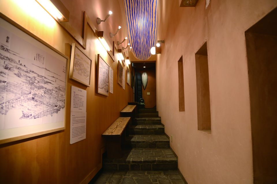 Osaka: Kamigata Ukiyoe Museum Entrance Ticket - Experience Highlights