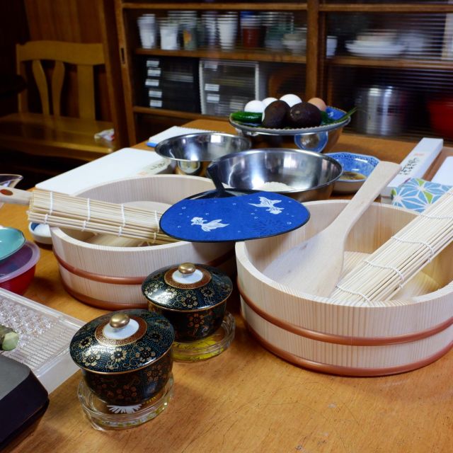 Osaka : Mastering Sushi - Mastering Miso Soup Making