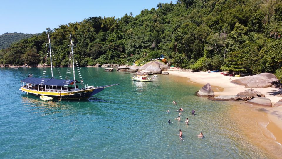 Paraty Bay: Islands & Beaches Boat Tour With Snorkeling - Experience Highlights