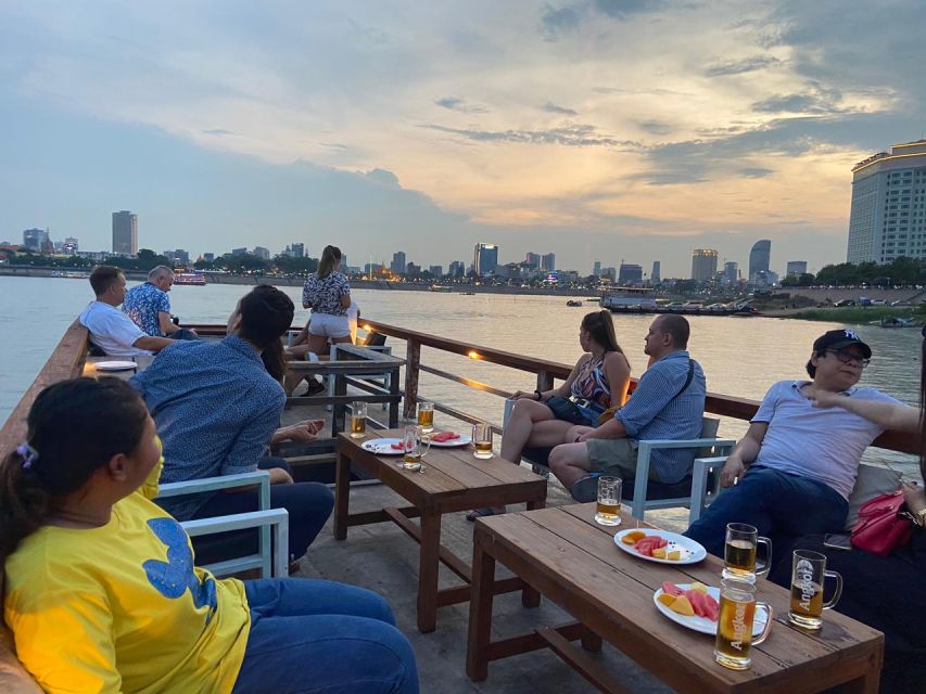 Phnom Penh: Mekong River Sunset Cruise With Free Flow Drink - Experience Highlights