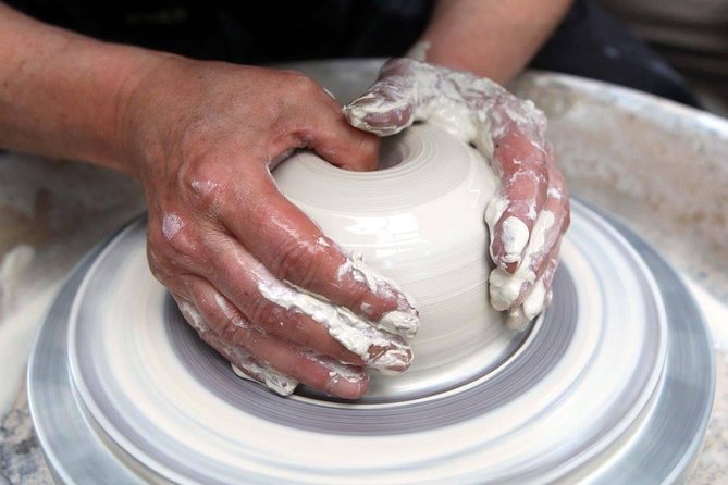 Pottery Class Wheel Throwing Introduction - Inclusions and Materials Provided