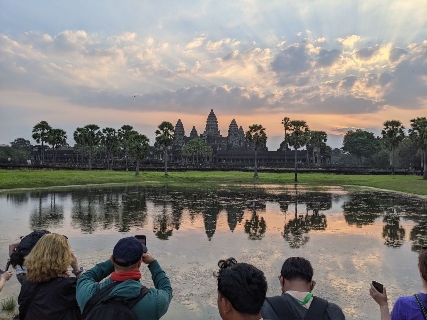 Private Angkor Wat Tour at Sunrise - Itinerary and Tour Highlights