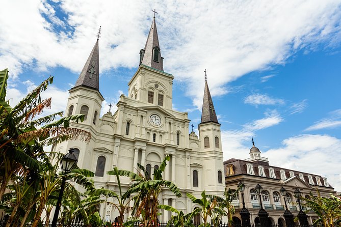 Private French Quarter & Garden District Tour: Walk and Drive Combo - Itinerary Highlights