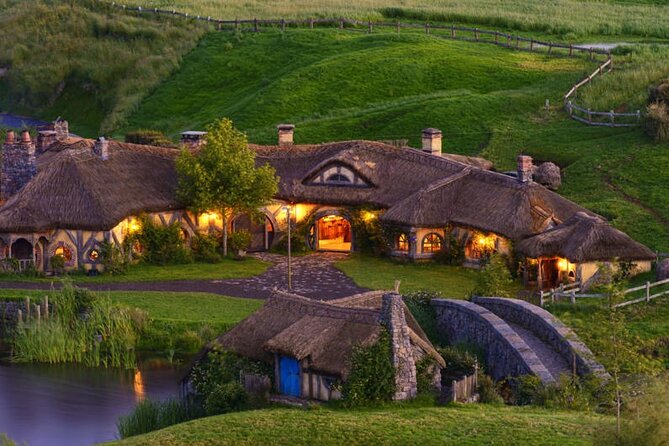 (Private) Hobbiton Movie Set Tour From Auckland - Traveler Reviews and Ratings