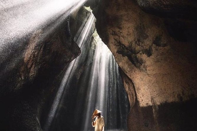 Private Tour Lempuyang, Tirta Gangga, Tukad Cepung Waterfall - Traveler Media & Reviews