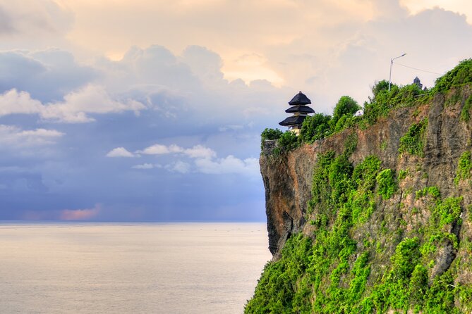 Private Tour: Uluwatu Temple & Southern Bali Highlights - Tour Highlights and Itinerary