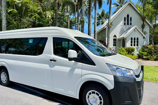 Private Transfer From Cairns Airport to Port Douglas - Amenities and Accessibility