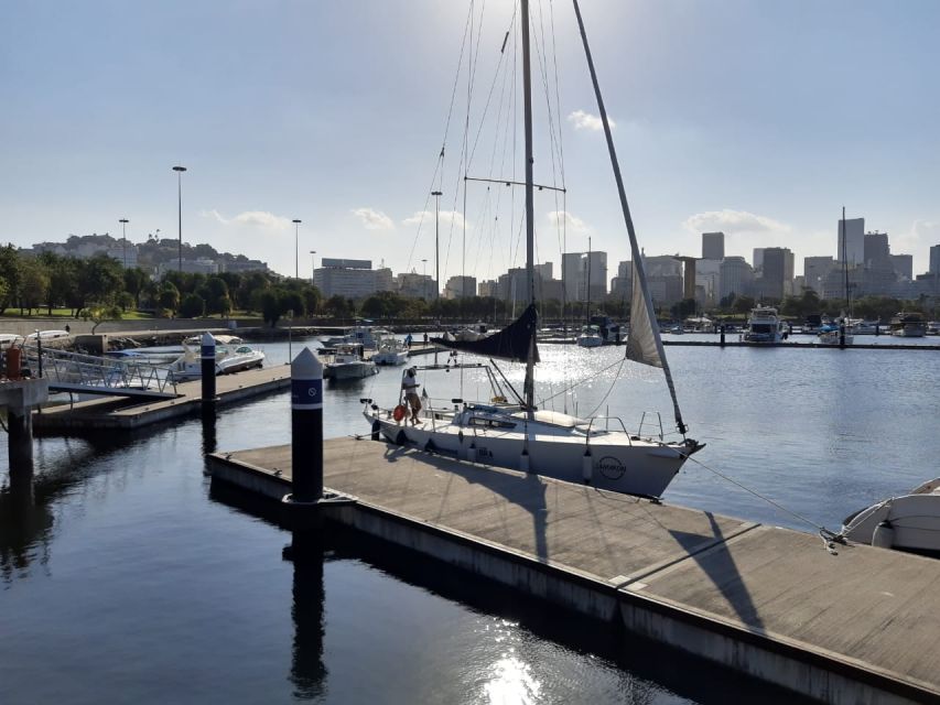 Rio De Janeiro: Sail Boat Tour of Guanabara Bay & Open Bar - Participant Information