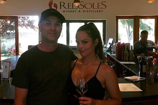 Semi-Private, Modified "Hop-On Hop-Off" Wine Tasting Tour From Paso Robles - Wine Tasting Experience