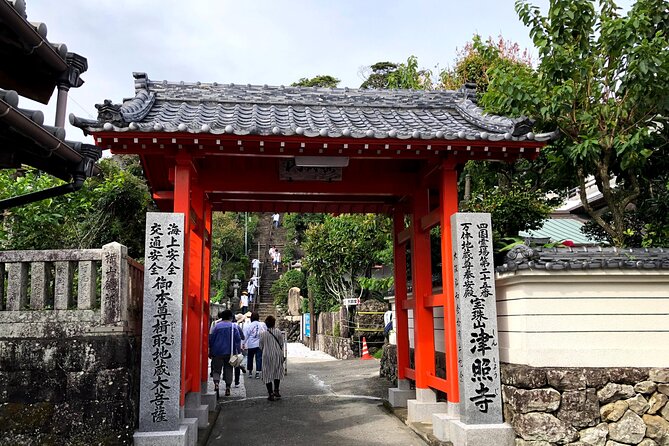 Shikoku Ohenro Private Guided Tour - Accommodations and Meals