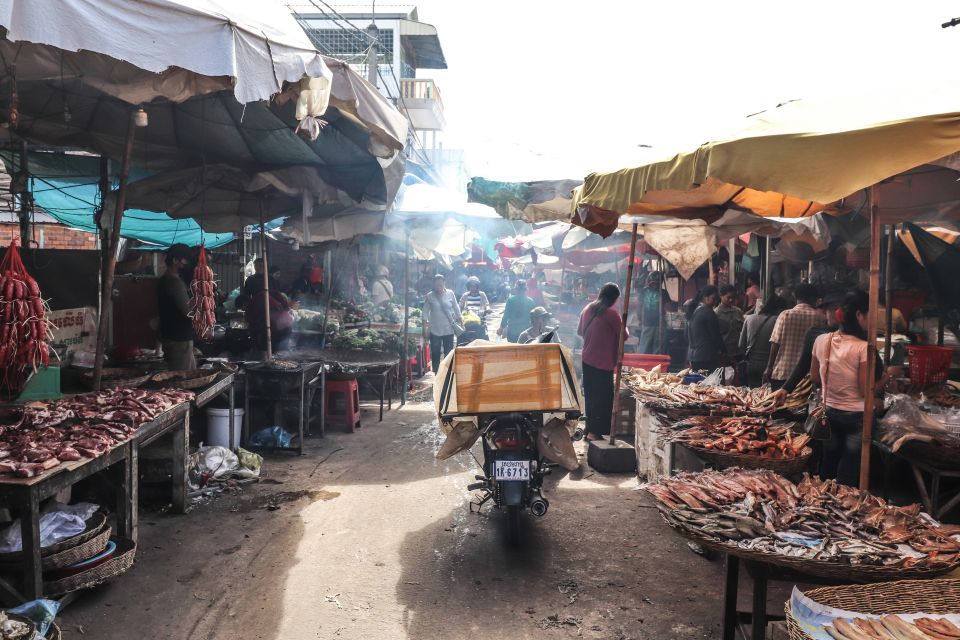 Siem Reap: 3-Hour Behind-the-Scenes Tuk-Tuk Tour - Pickup Information and Locations Visited