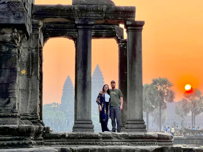 Siem Reap: Angkor Solo Traveler Private Sunrise Tour - Angkor Wat Visit