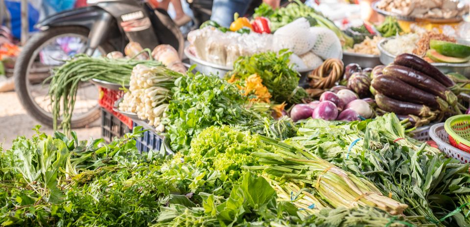 Siem Reap: Countryside Bike Tour With Guide and Local Snacks - Tour Highlights