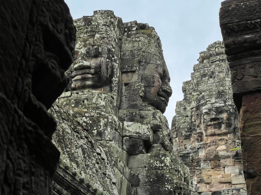 Siem Reap: Full-Day Angkor Wat Sunrise Private Guided Tour - Live Tour Guide and Pickup Details