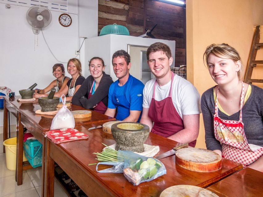 Siem Reap: Morning Cooking Class & Market Tour - Experience Highlights
