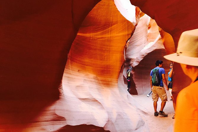 Small Group Antelope Canyon Day Trip From Phoenix - Meeting and Pickup Information