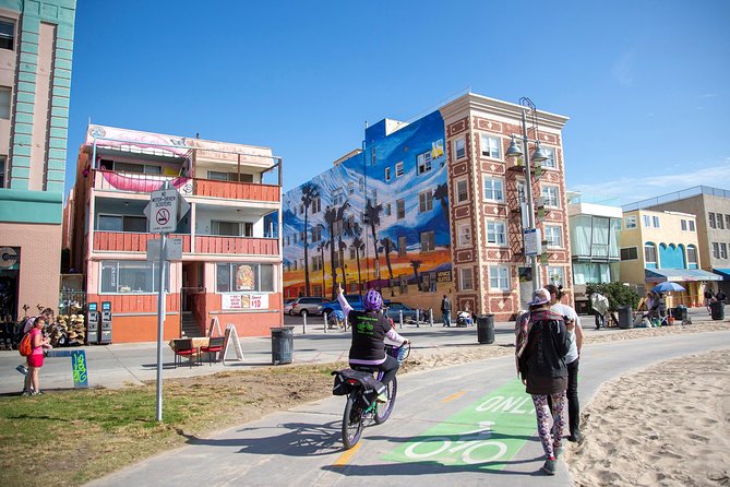 Small-Group Electric Bike Tour of Santa Monica and Venice - Meeting Information