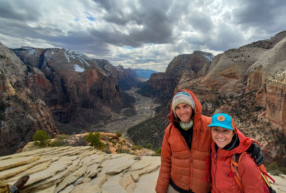 Springdale: Angels Landing Summit Guided Hike With Permit - Hike Description