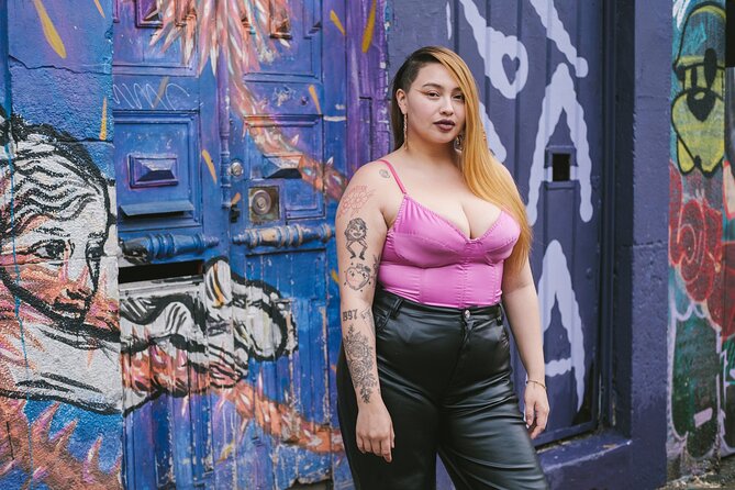 Street Style Photoshoot at Hosier Lane - Local Photographer Expertise