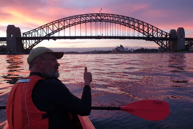 Sunrise Paddle Session on Syndey Harbour - Ideal Time for Paddling