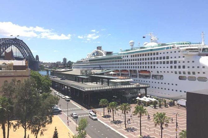 Sydney Port Arrival Transfer: Cruise Port to City Hotel - Transfer to CBD Hotel