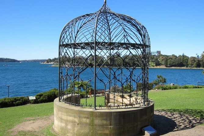 Sydney Scavenger Hunt: Inside Sydney - Landmarks Explored