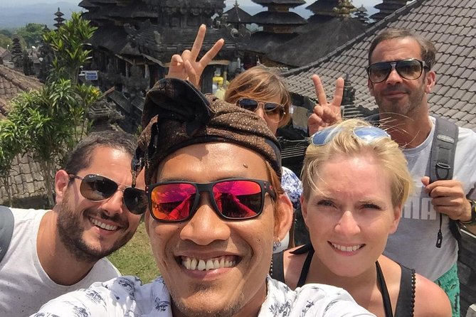 Tanah Lot and Uluwatu Temple Private Guided Tour Free WiFi - Customer Reviews and Ratings