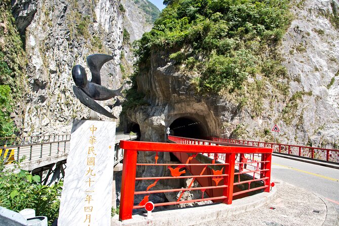 Taroko Delight: Private Car Tour to Spectacular Natural Wonders - Inclusions and Exclusions