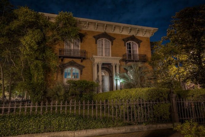 The Grave Tales Ghost Tour in Savannah - Tour Highlights