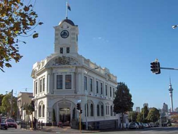 The Inside Loop: an Electric Bike Tour of Aucklands Coolest Neighborhoods - Logistics