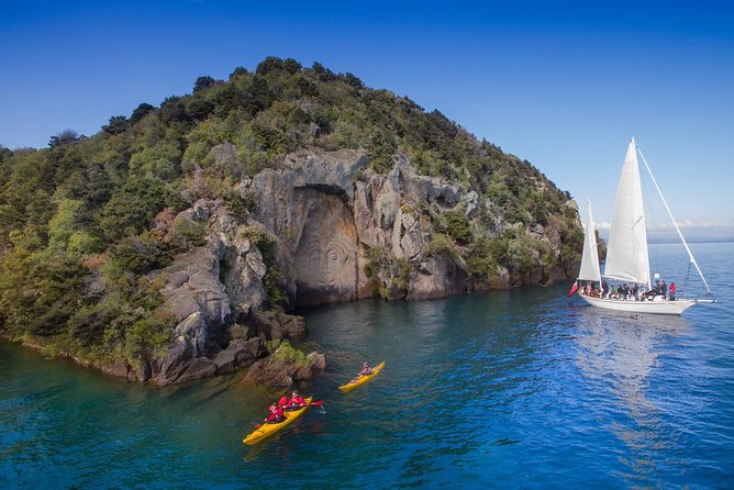 The Maori Carvings Half Day Kayak - Tour Inclusions