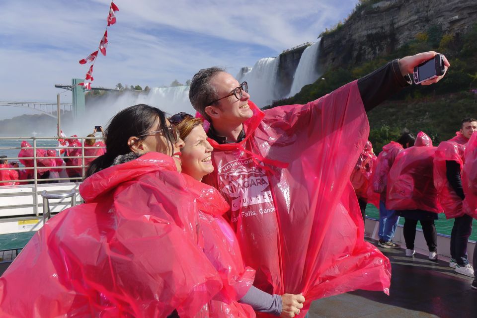 Toronto: Luxury Small-Group Niagara Falls Day Trip - Review Summary