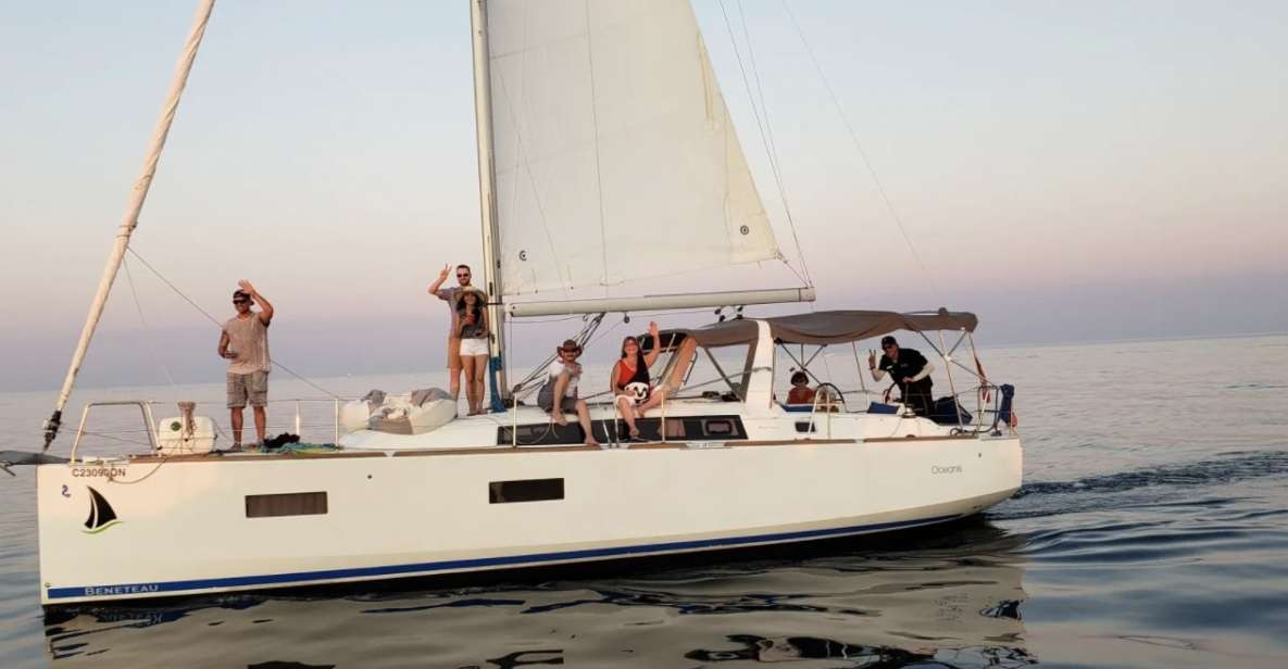 Toronto: Sailing Yacht Cruise of Toronto Harbor and Islands - Experience Highlights