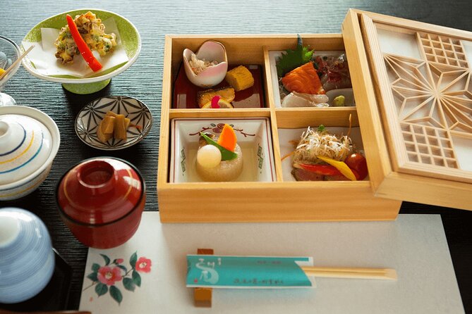 Traditional Kumiko Craftwork and Local Cuisine in Okawa - Significance of Kumiko in Okawa