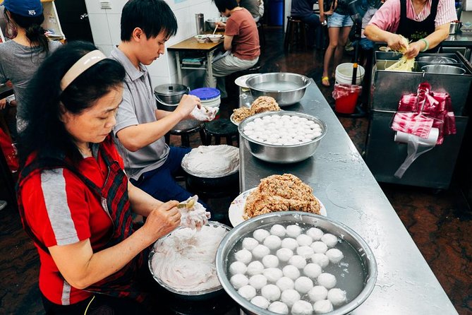Traditional Old School Taiwanese Food Tour - Culinary Heritage Experience