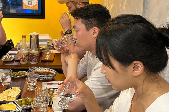 Traditional Soju Class and Makgeolli Tasting in Seoul - Makgeolli Tasting Session