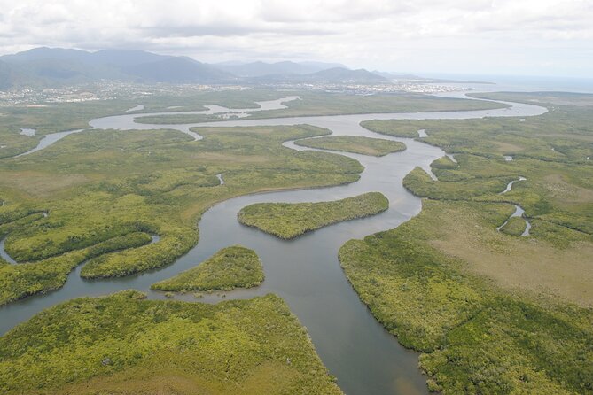 Trinity Inlet Self-Drive Pontoon Boat Hire in Cairns - What To Expect