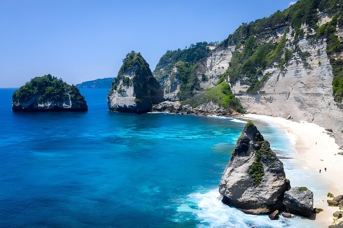 Two Days and One Night on Nusa Penida Island From Bali - Accommodation Options and Recommendations