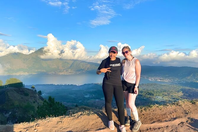 Ubud Sunrise Small-Group Volcano Hike With Breakfast - Reviews