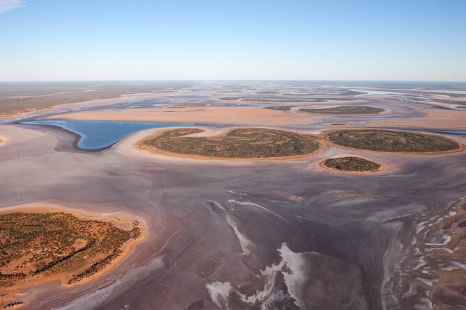 Uluru, Kata Tjuta and Lake Amadeus 55-Minute Helicopter Tour - Logistics Information