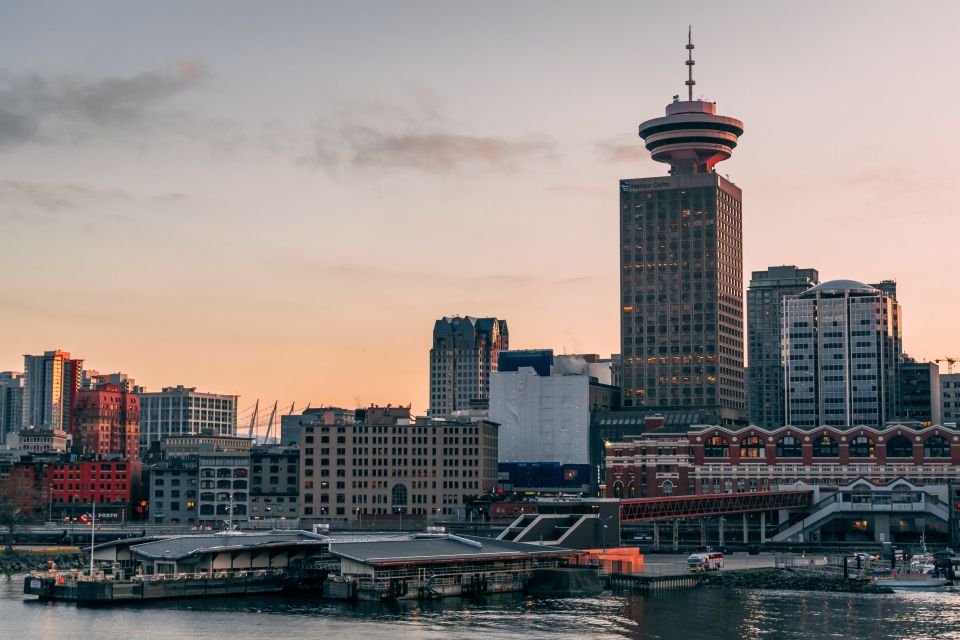 Vancouver Downtown: Espionage Adventure Outdoor Escape Game - Experience