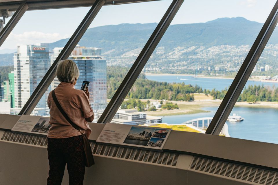 Vancouver: Entry Ticket for the Vancouver Lookout - Experience at Vancouver Lookout