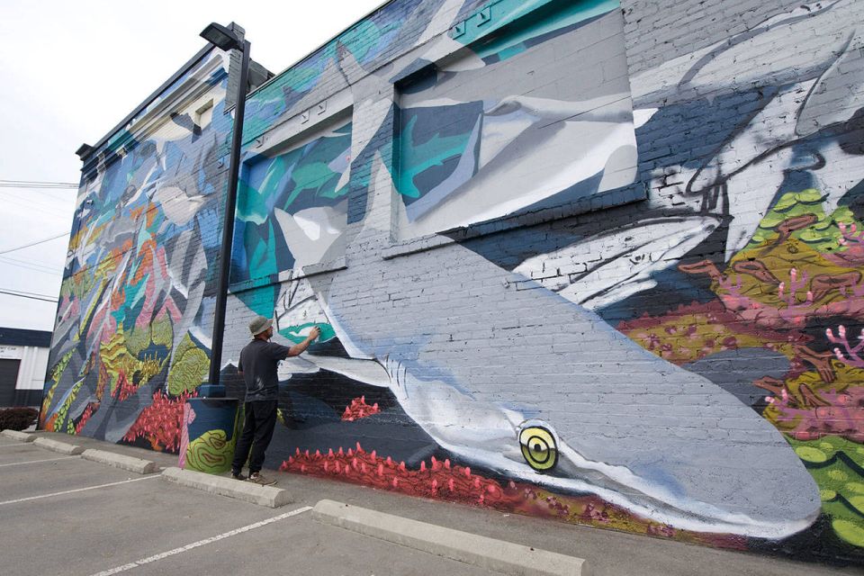 Victoria: Street Art & Craft Beer Walking Tour With Tastings - Experience Highlights