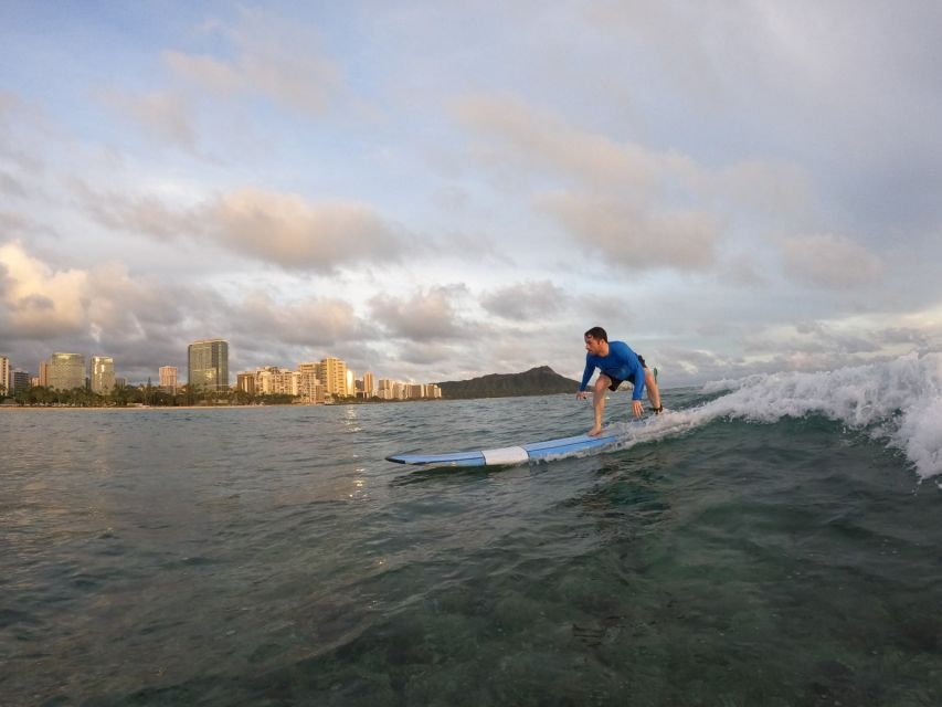 Waikiki: 2-Hour Private or Group Surfing Lesson for Kids - Location Features
