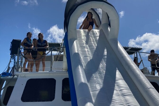 Waikiki Catamaran Cruise With Snorkeling and Paddling  - Oahu - Inclusions and Amenities