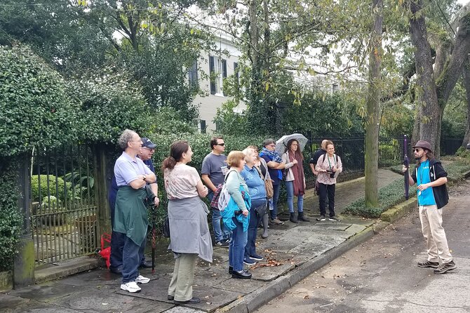 Walking Tour in New Orleans Garden District - Logistics and Meeting Point