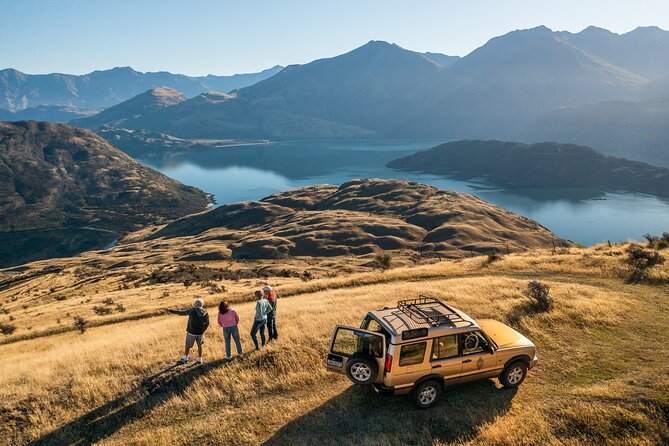 Wanaka 4x4 Explorer The Ultimate Lake and Mountain Adventure - Meeting Point and Logistics