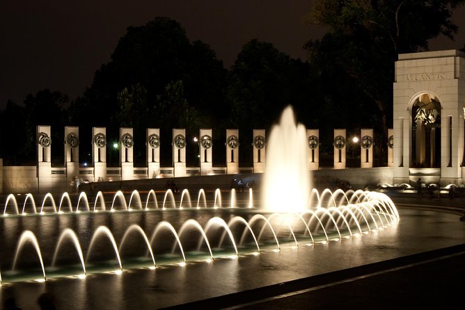 Washington DC After Dark Night-Time Sightseeing Wonder Tour - Monuments and Memorials Visit