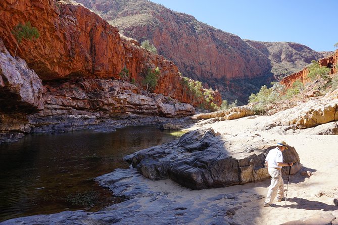 West MacDonnell Ranges Small-Group Full-Day Guided Tour - Highlights of the MacDonnell Ranges
